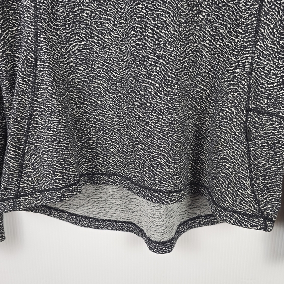 Lululemon Women's Outrun 1/2 Zip Running Luon Ripple Jacquard Black White Size ? - Picture 5 of 16
